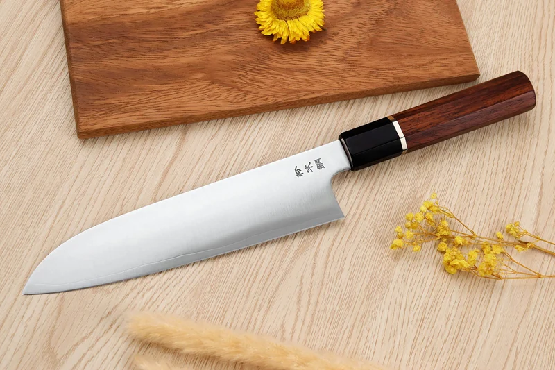Couteau santoku 19,5cm japonais artisanal Sukenari SG2 San Maï manche en bois de rose