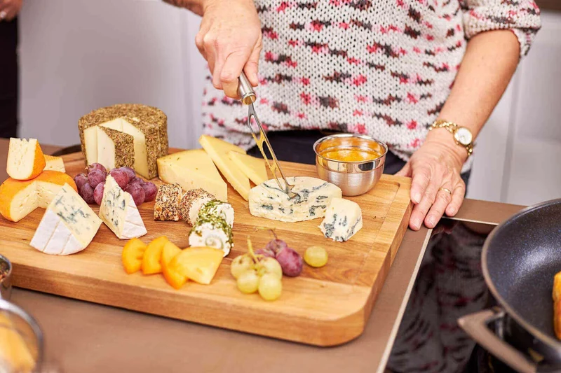 Couteau à fromage Rösle en acier inoxydable 28cm