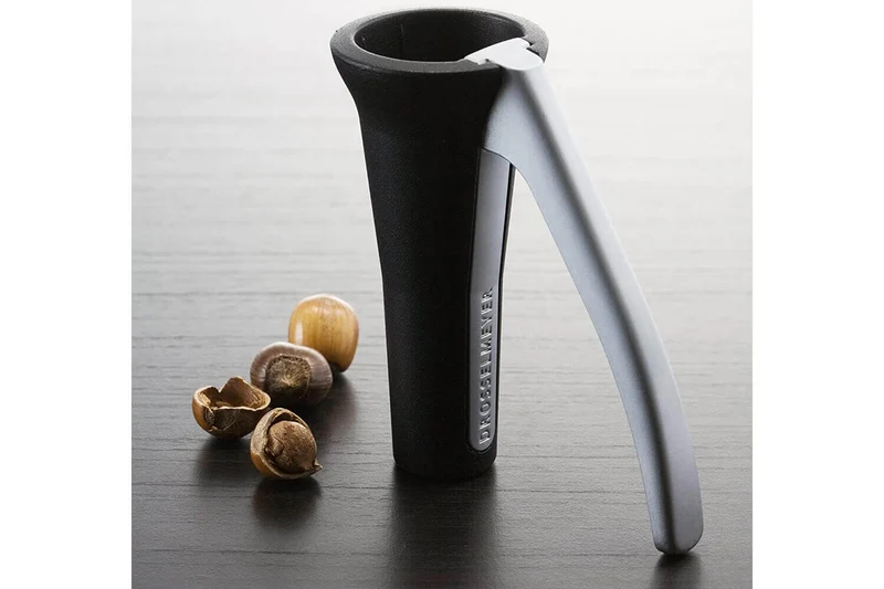 Casse-noix conique Drosselmeyer zamak et aluminium