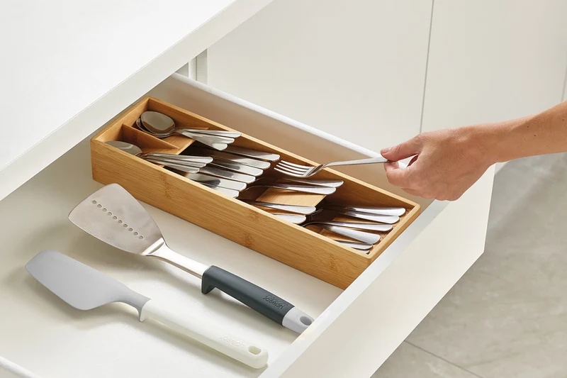 Range-couverts Joseph Joseph DrawerStore Bamboo compact