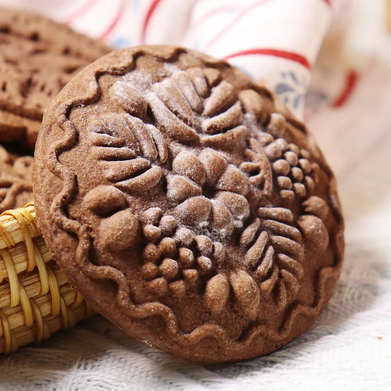 Emporte-pièce en bois floral 3D pour biscuits et gâteaux - 1 pièce