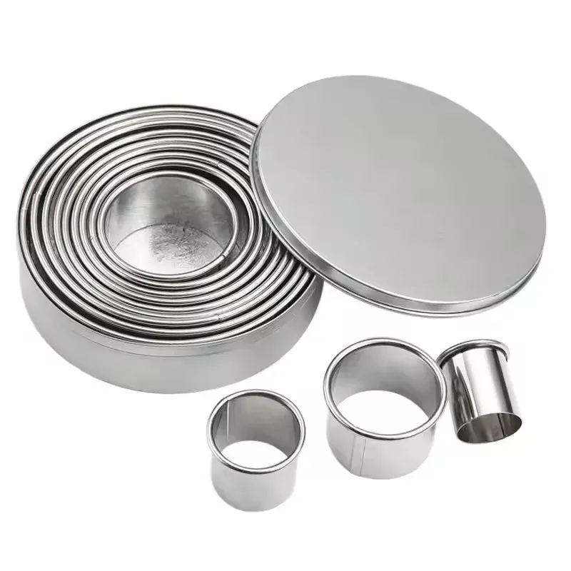 Emporte-pièces en acier inoxydable - Set de 12 pièces pour pâtisserie