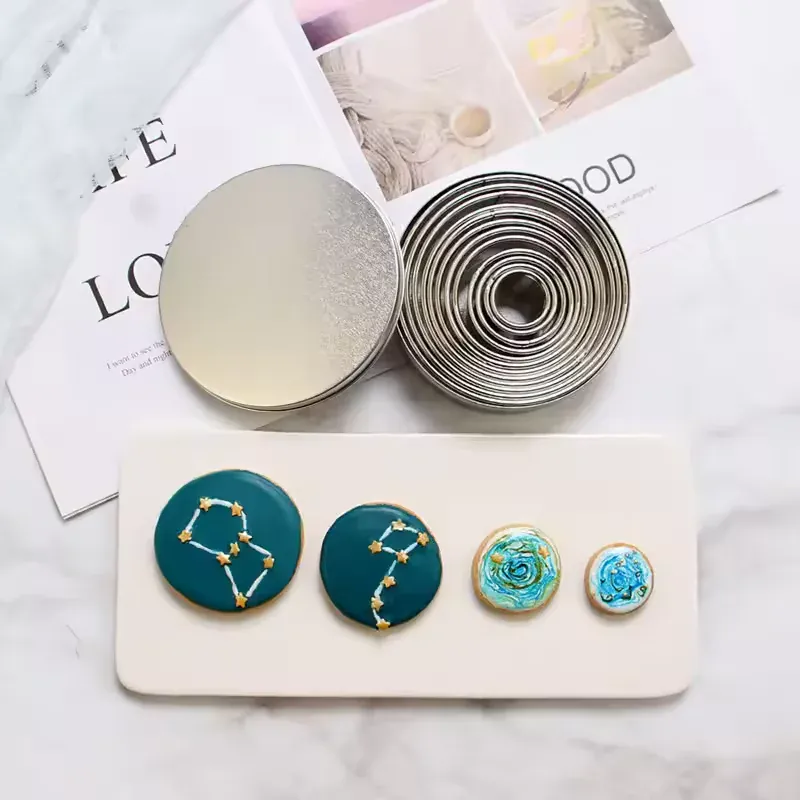 Emporte-pièces en acier inoxydable - Set de 12 pièces pour pâtisserie