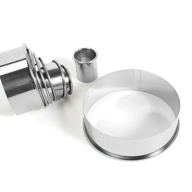 Emporte-pièces en acier inoxydable - Set de 12 pièces pour pâtisserie