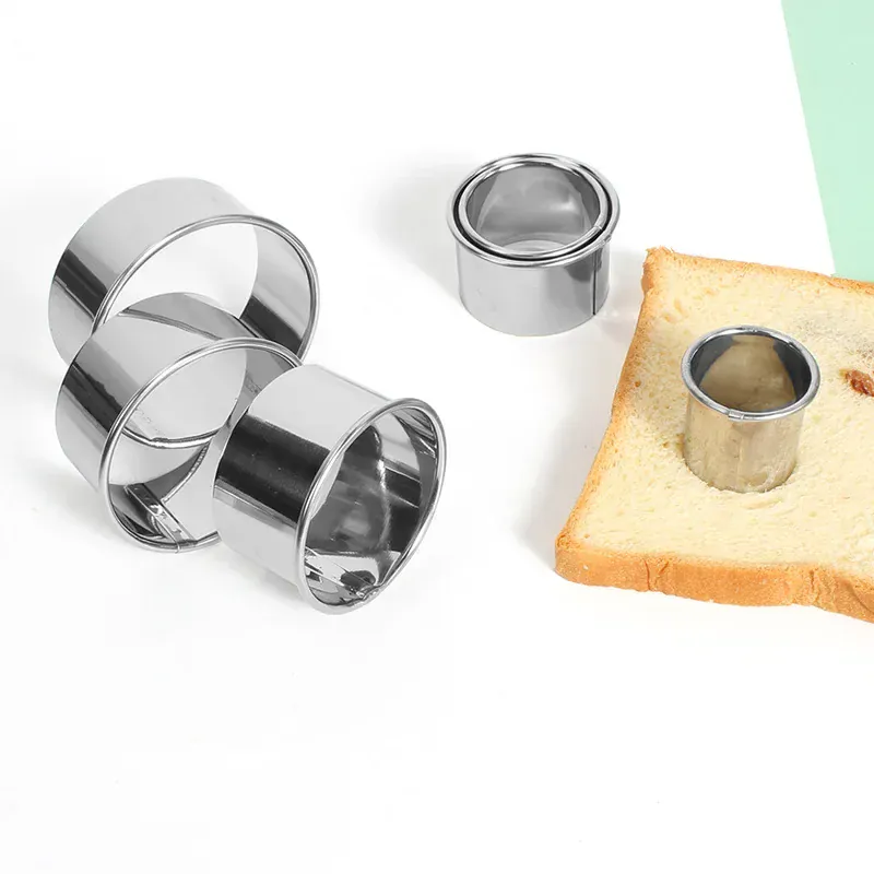 Emporte-pièces en acier inoxydable - Set de 12 pièces pour pâtisserie