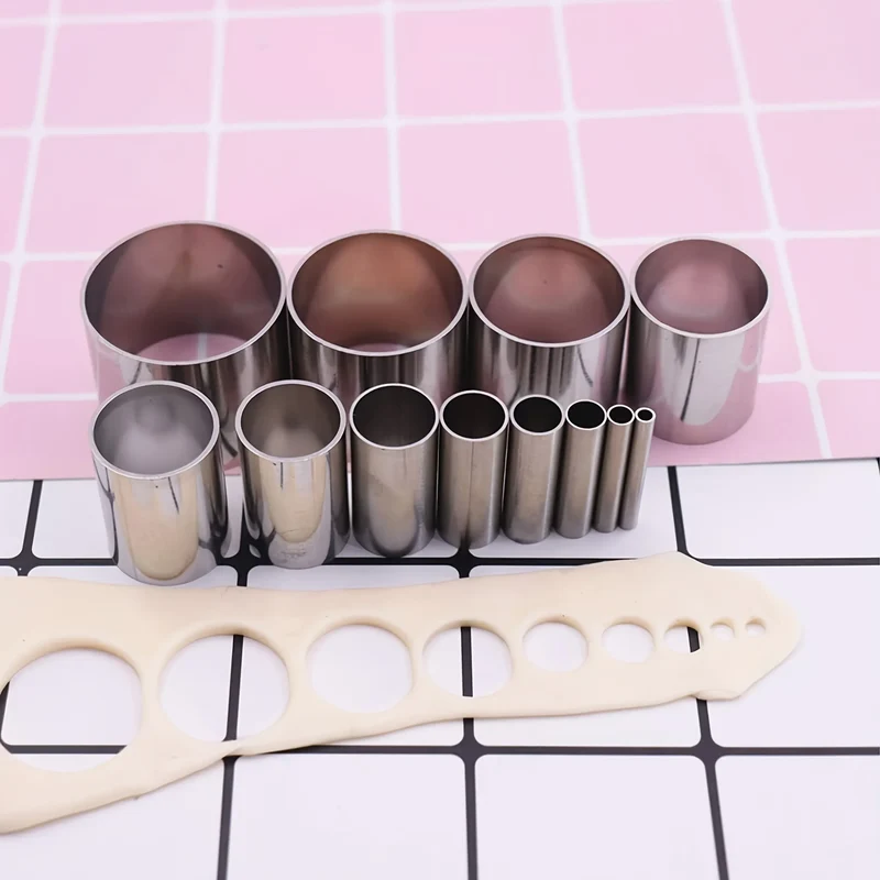 Emporte-pièces en acier inoxydable - Set de 12 outils cercles pâtisserie