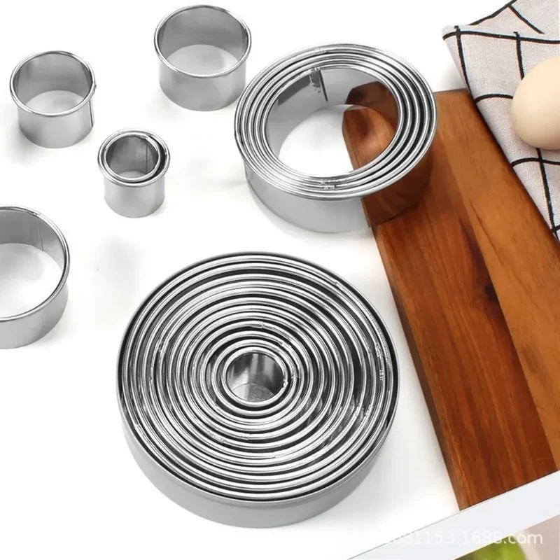 Ensemble de 11 emporte-pièces ronds en acier inoxydable pour pâtisserie