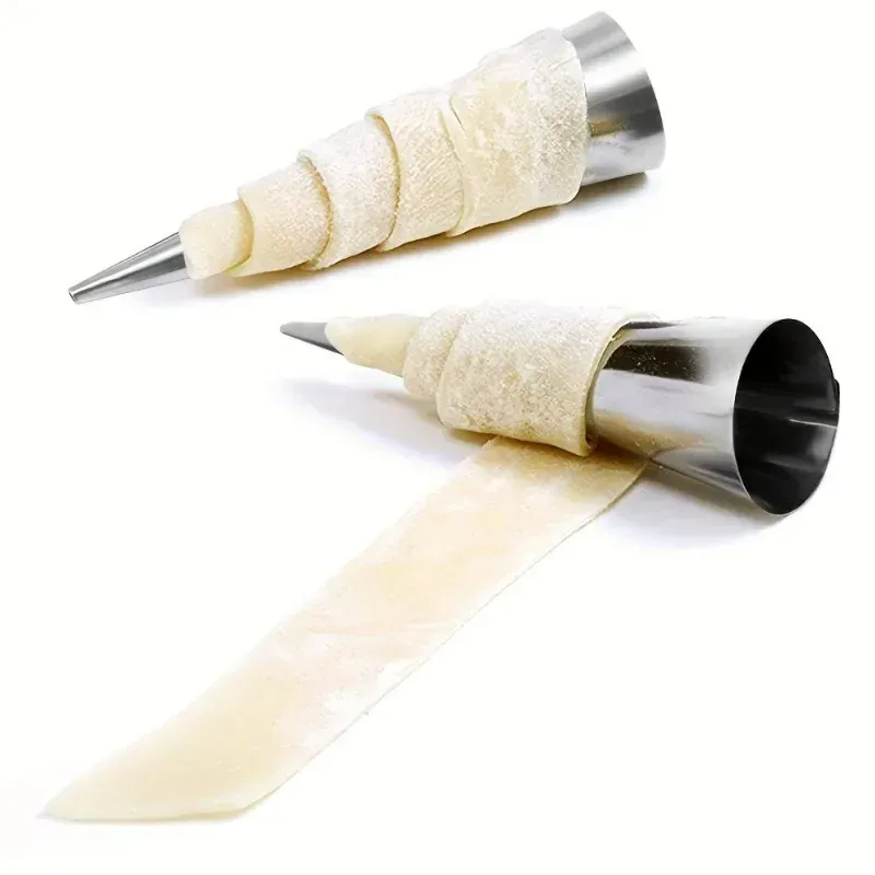 Set de 5 Outils de Pâtisserie - Moules à Croissants et Tubes à Pâtisserie
