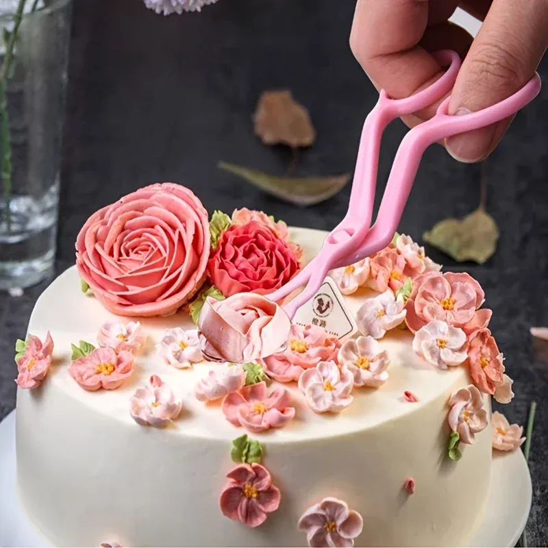 Kit de Décoration de Gâteaux 128PCS avec Douilles et Poches à Douille