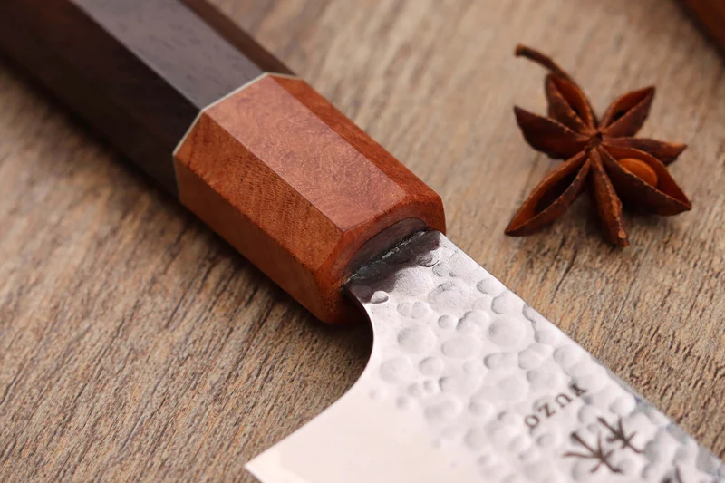 Couteau santoku 17cm japonais artisanal Yuzo Akira Tsuchime VG10