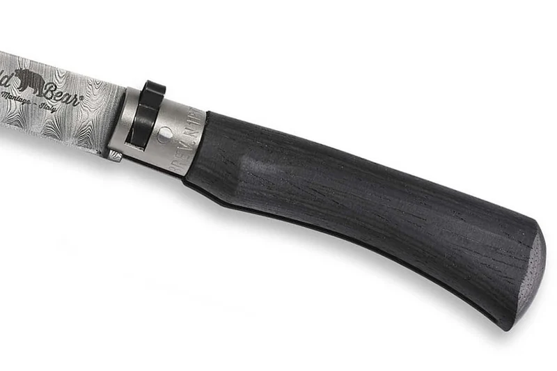 Couteau artisanal Old Bear damas M lame inox 8cm bois d'ayous stratifié avec virole