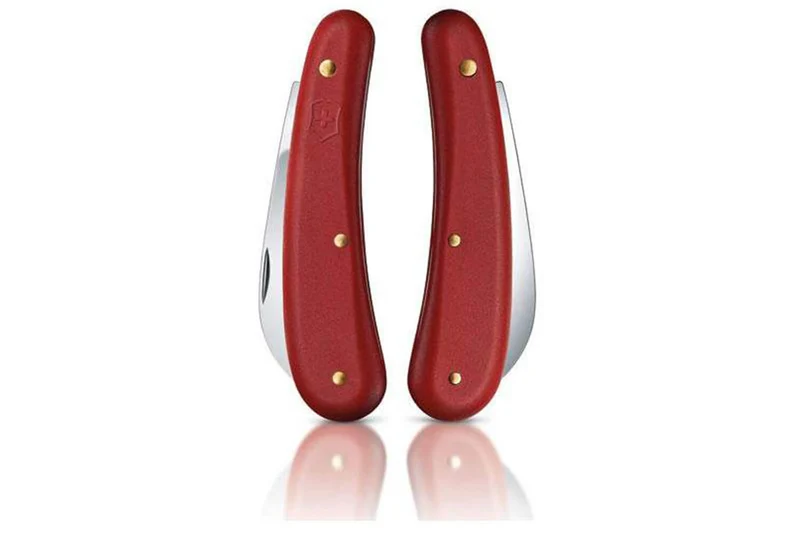 Couteau serpette Victorinox 11cm manche nylon rouge