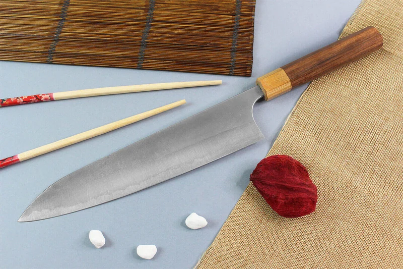 Couteau de chef japonais artisanal Yoshimi Kato AS Nashiji 24cm