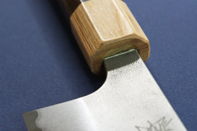 Couteau santoku japonais artisanal Yoshimi Kato AS Nashiji 17cm