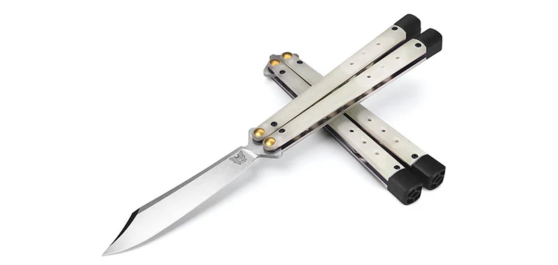 Couteau papillon benchmade necron