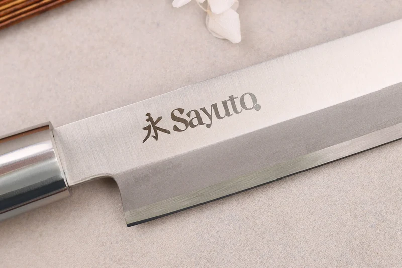 Couteau yanagiba 27cm Sayuto Ebène 7Cr manche en ébène
