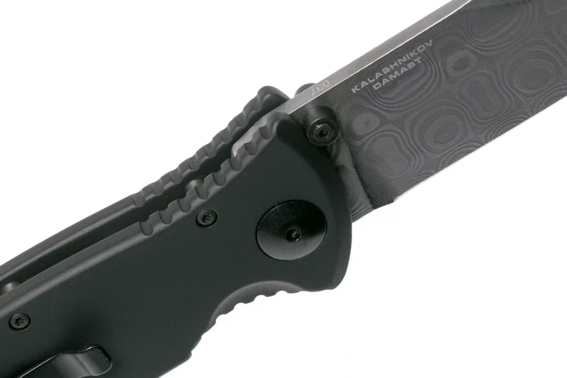 Couteau pliant Böker Kalashnikov Bayonet Damas 11KAL48DAM manche en alu et ironwood noir/bois 13cm