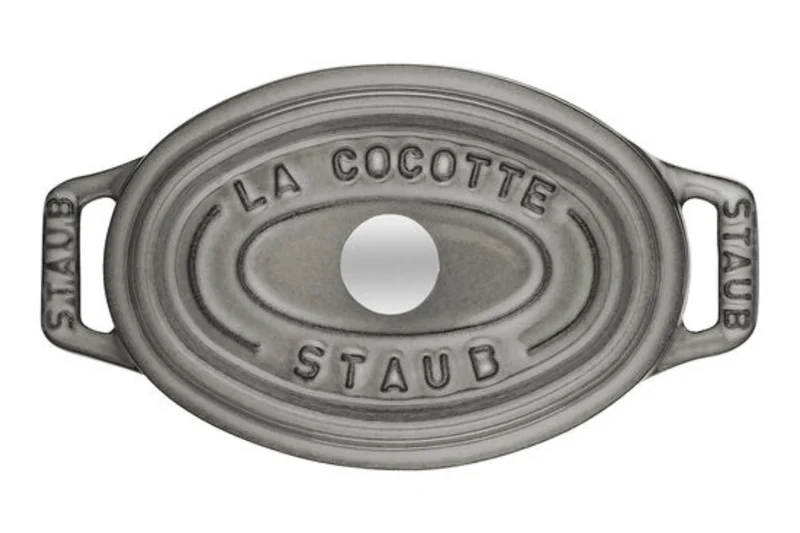 Mini cocotte Staub ovale en fonte émaillée gris graphite 11cm