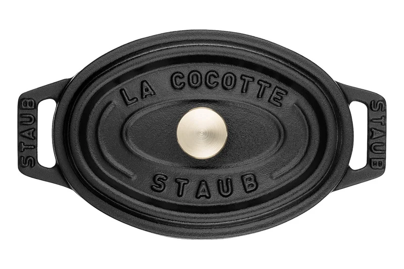 Mini cocotte Staub ovale en fonte émaillée noir mat 11cm