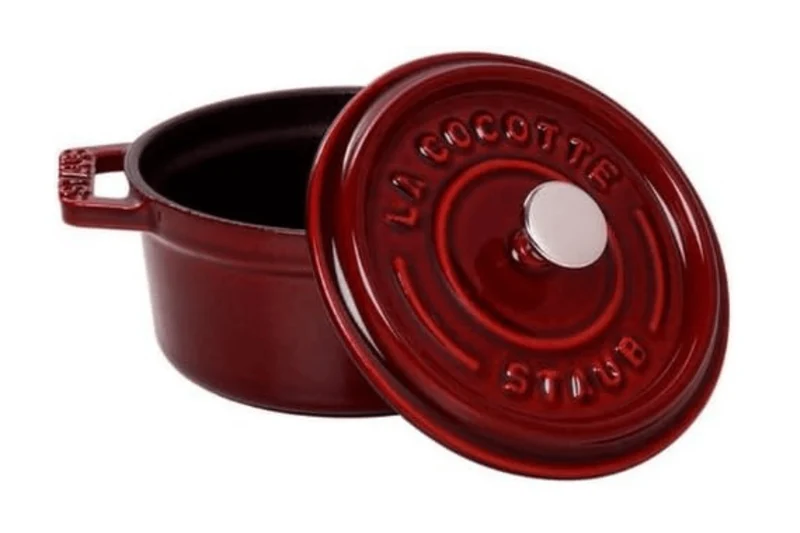 Mini cocotte Staub ronde en fonte émaillée grenadine 10cm