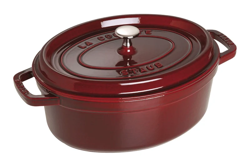 Cocotte Staub ovale en fonte émaillée grenadine
