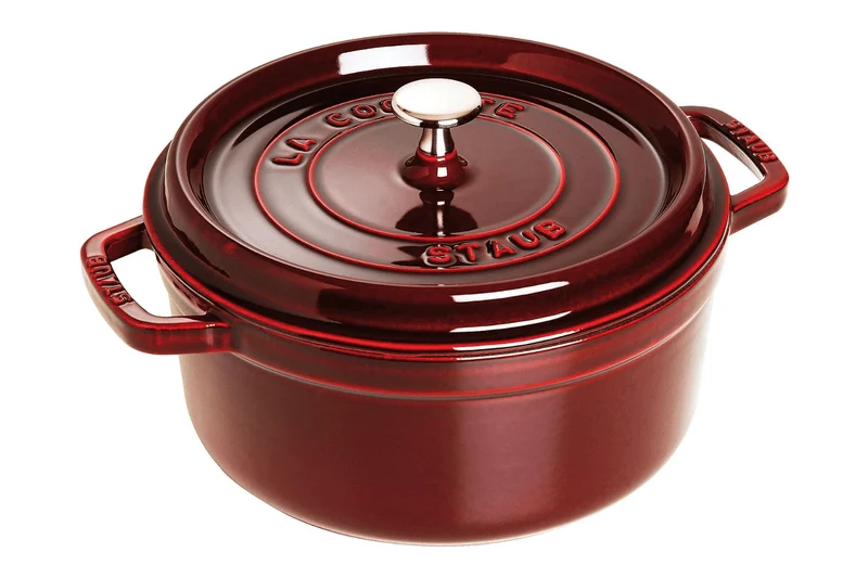 Cocotte Staub ronde en fonte émaillée grenadine