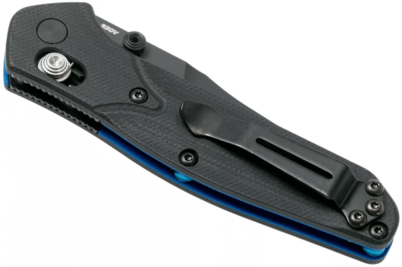 Couteau pliant Benchmade Mini Osborne 945BK-1 lame noire tanto manche G10 noir 9,8cm