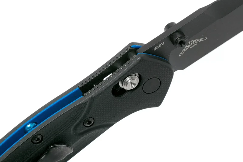 Couteau pliant Benchmade Mini Osborne 945BK-1 lame noire tanto manche G10 noir 9,8cm