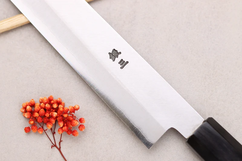 Couteau sujihiki kiritsuke 24cm japonais artisanal Momotaro Ginsan manche en magnolia