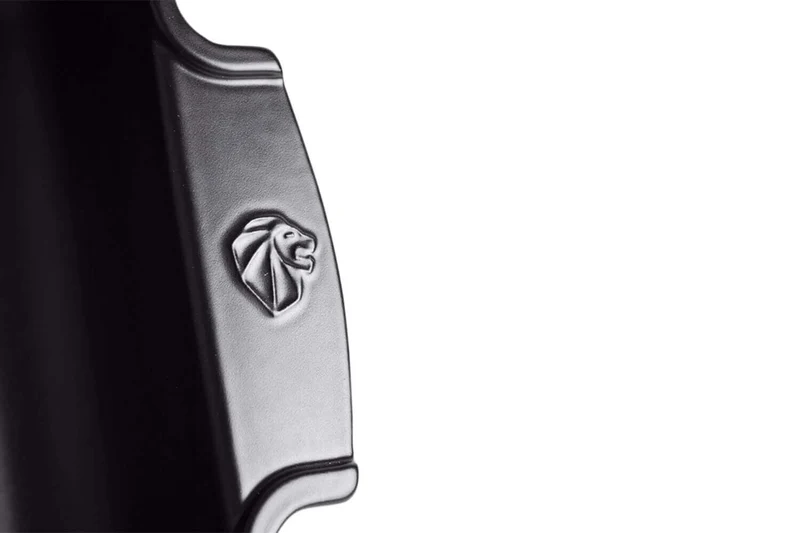 Plat four carré Peugeot Appolia en céramique noire satinée 21x17,5x6cm