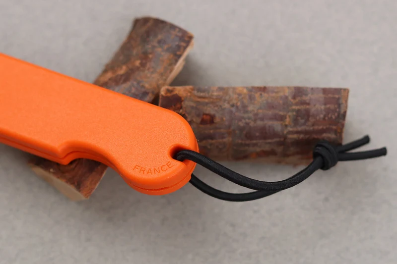 Couteau pliant Skult français éco-responsable La Surfeuse manche orange 10cm