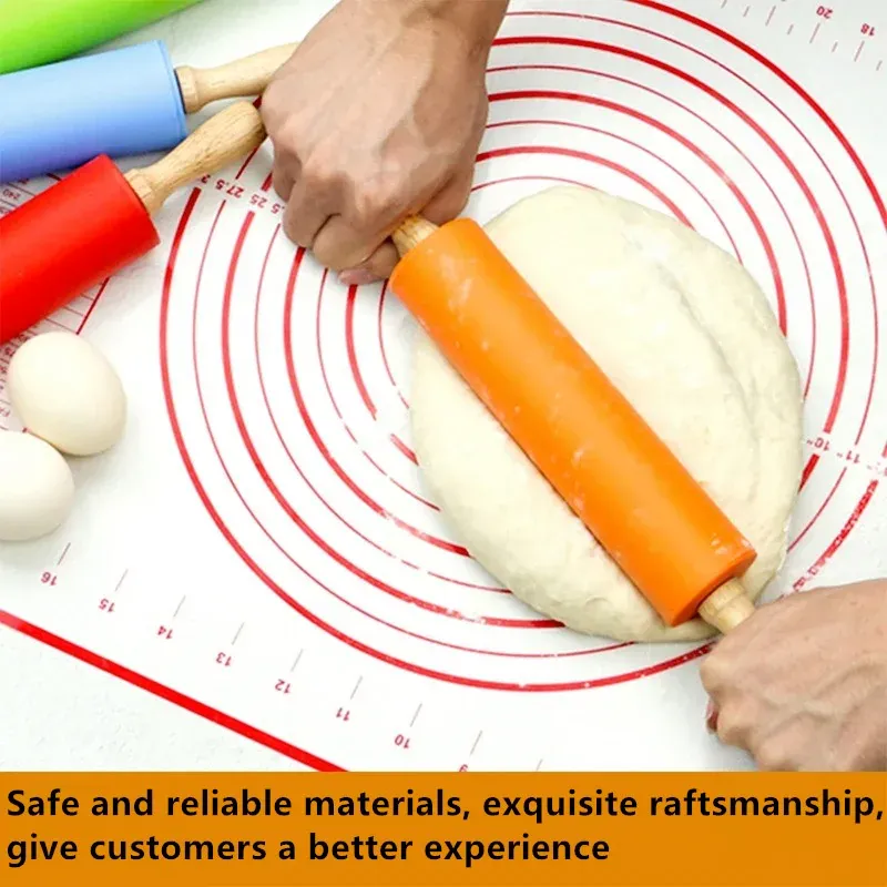 Rouleau à pâtisserie en silicone non-adhérent avec poignées en bois - Set de 14 pièces