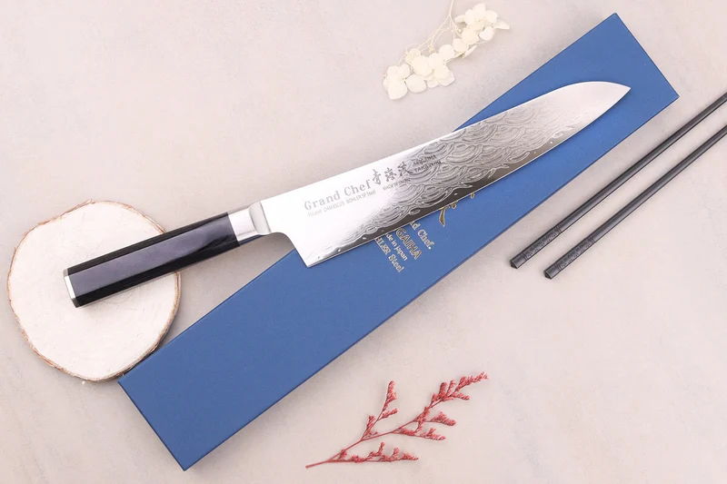 Couteau de chef 24cm japonais Sakai Takayuki Grand Chef Seigaiha Damas 45 couches