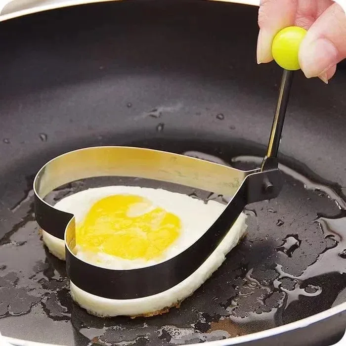 Emporte-Pièce en Forme de Coeur en Acier Inoxydable - Outil de Cuisine pour Pancakes et Omelettes - Accessoire de Cuisine