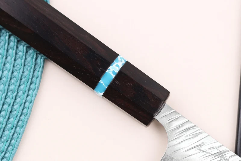 Couteau universel japonais artisanal Yu Kurosaki Fujin 15cm SG2 turquoise