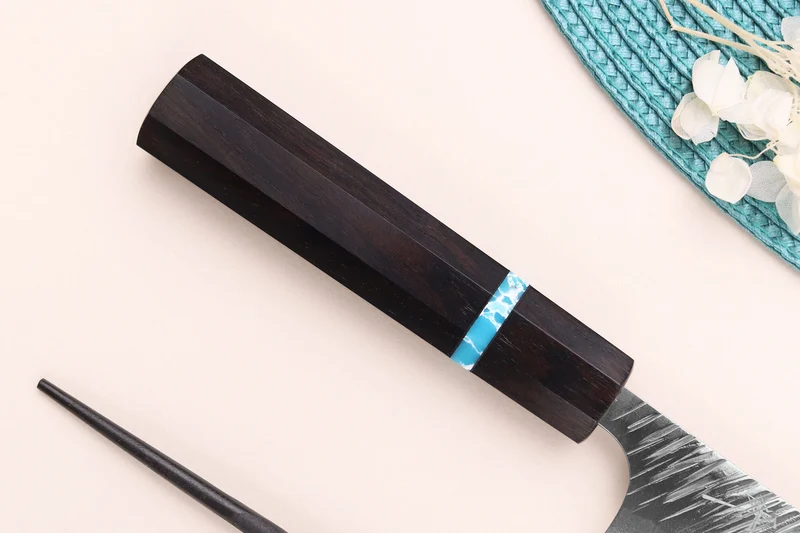Couteau universel japonais artisanal Yu Kurosaki Fujin 15cm SG2 turquoise