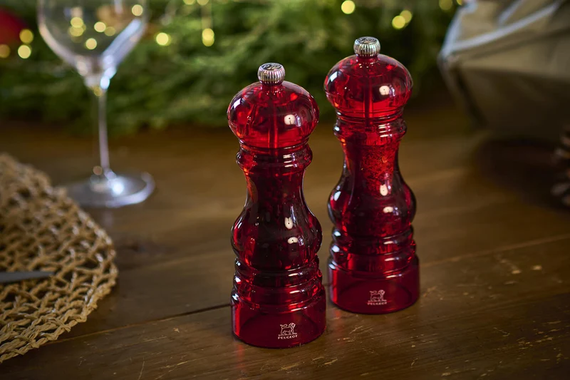 Coffret cadeau 2 moulins Peugeot Podium en acrylique rouge 18cm
