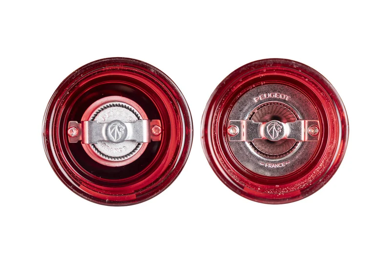 Coffret cadeau 2 moulins Peugeot Podium en acrylique rouge 18cm