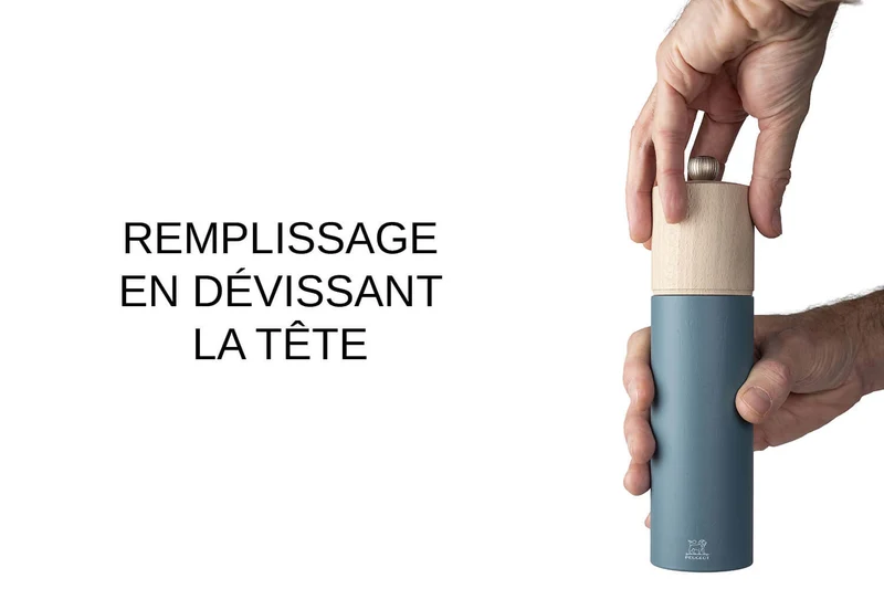 Moulin à poivre manuel Peugeot Boréal en bois Bleu Céleste