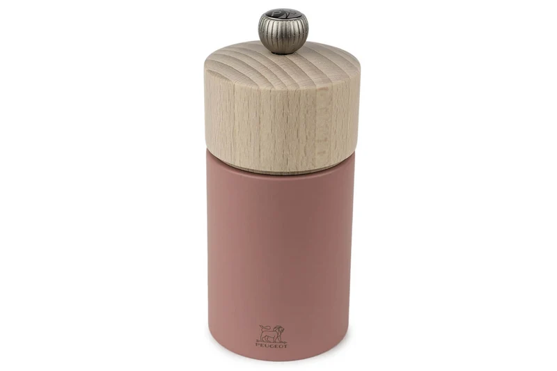 Moulin à poivre manuel Peugeot Boréal en bois Noisette