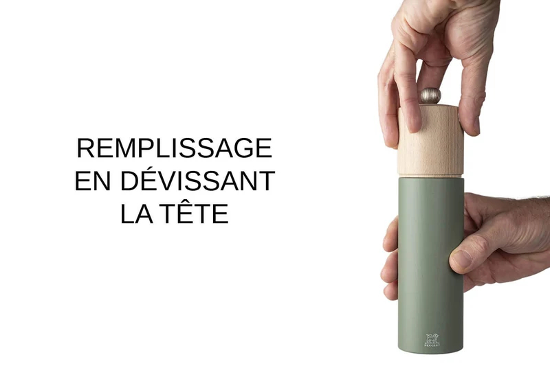 Moulin à poivre manuel Peugeot Boréal en bois Vert Fougère