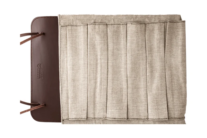 Étui pour 6 couteaux Helle H701 en cuir marron