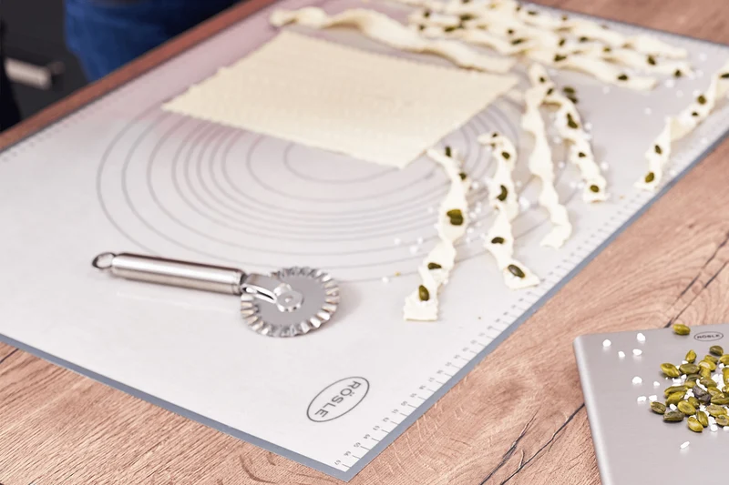 Roulette à pâte cannelée Rosle tout en inox diamètre 7cm