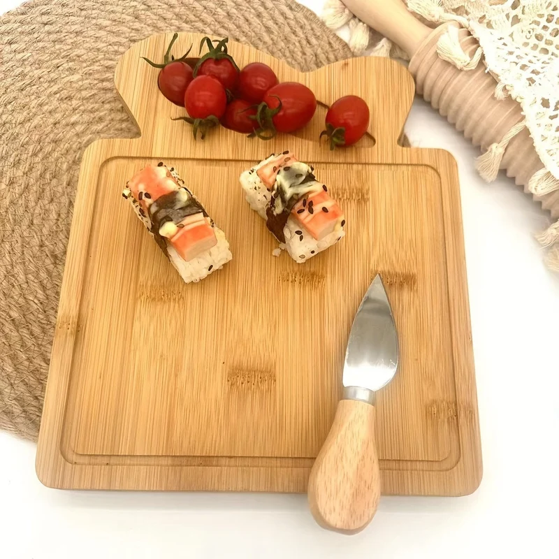 Plateau à Fromage en Bambou 35 x 27 cm avec 4 Couteaux et Support
