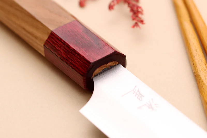 Couteau universel 15cm japonais artisanal Makoto Kurosaki Ryusei VG7