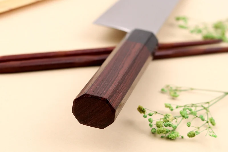 Couteau de chef japonais artisanal Shibata Koutetsu AS 21cm