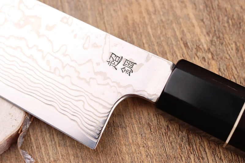 Couteau de chef 21cm japonais artisanal Sukenari ZDP-189 damas manche en ébène