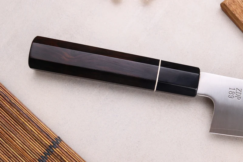 Couteau kiritsuke 21cm japonais artisanal Sukenari ZDP-189 San Maï manche en ébène
