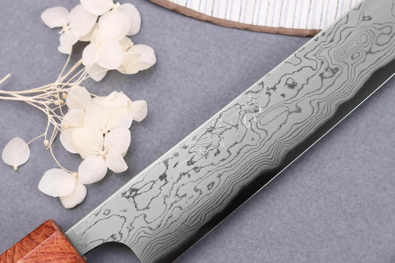 Couteau sujihiki 21cm japonais artisanal Toshihiro Wakui Aogami 2 damas laminé