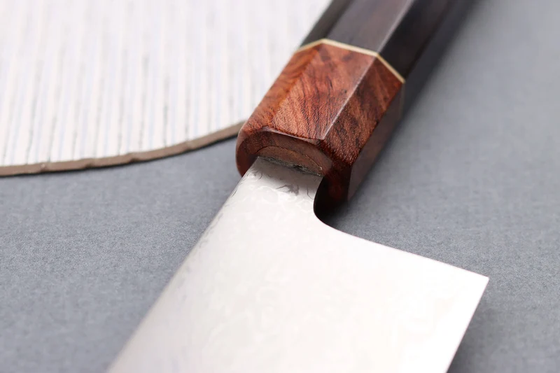 Couteau nakiri 16,5cm japonais artisanal Toshihiro Wakui Aogami 2 damas laminé